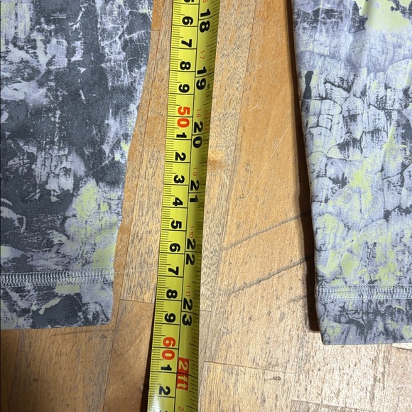 Lululemon Wunder Train high rise leggings - Picture 10 of 10